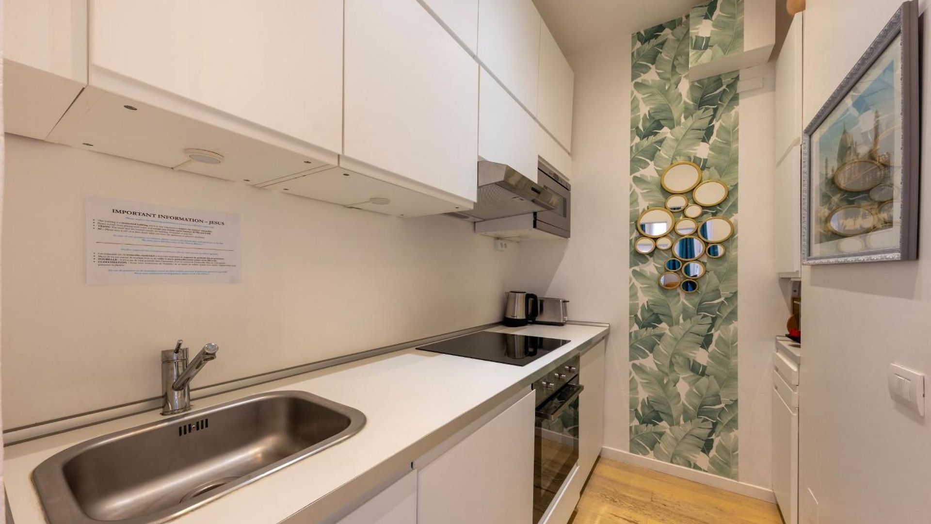 06a3 - Lovely In The Heart Of Old Appartement