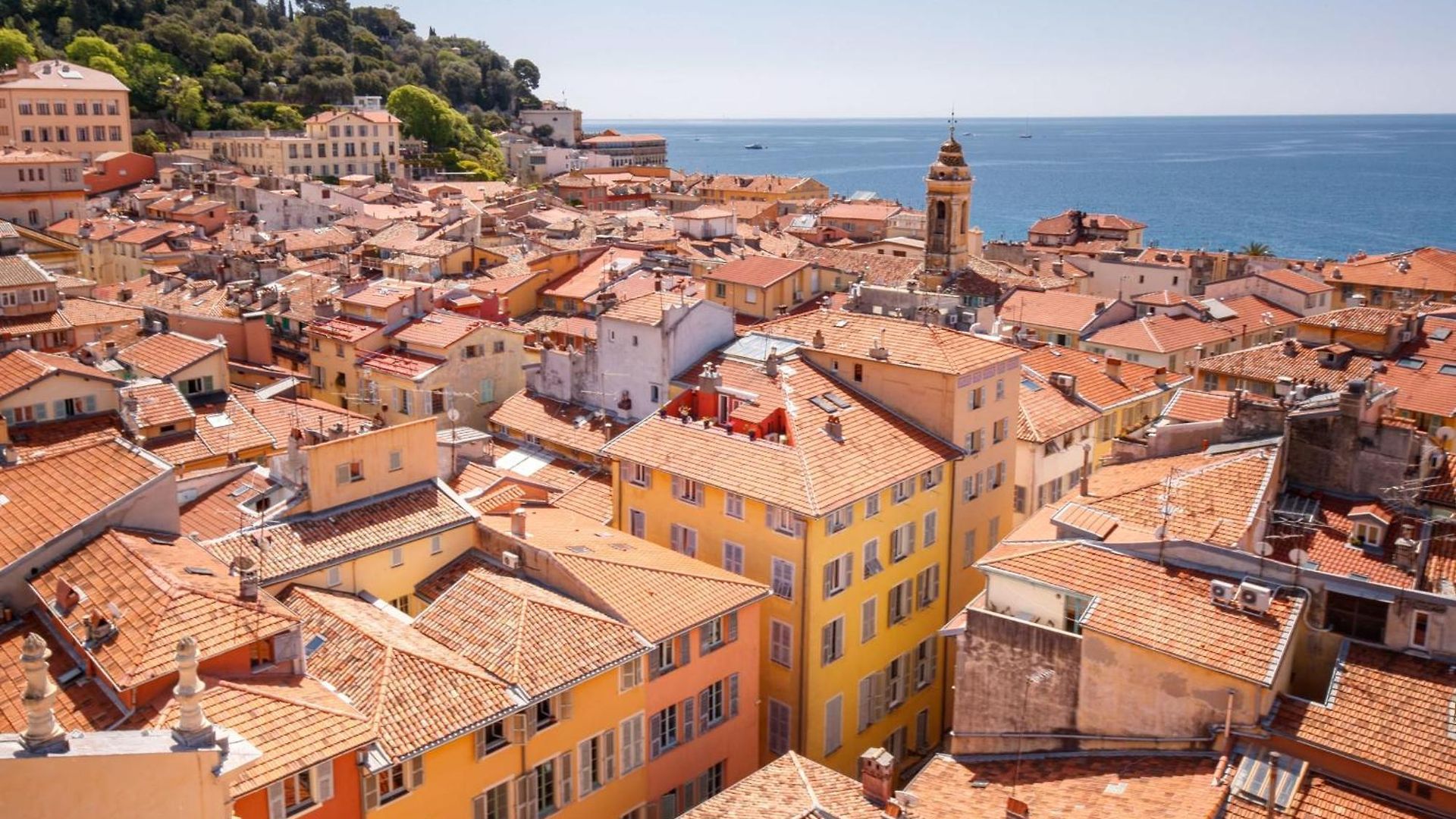 06a3 - Lovely In The Heart Of Old * Nice