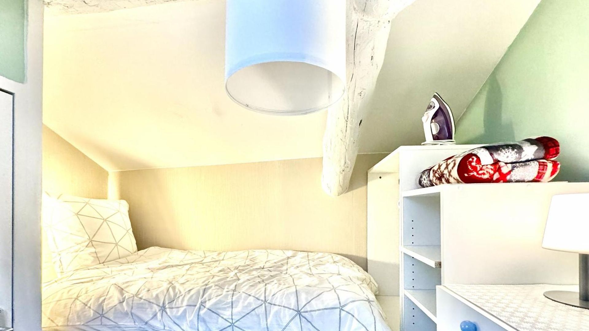 Duplex Cosy Au Coeur Du Vieux-nice Nice