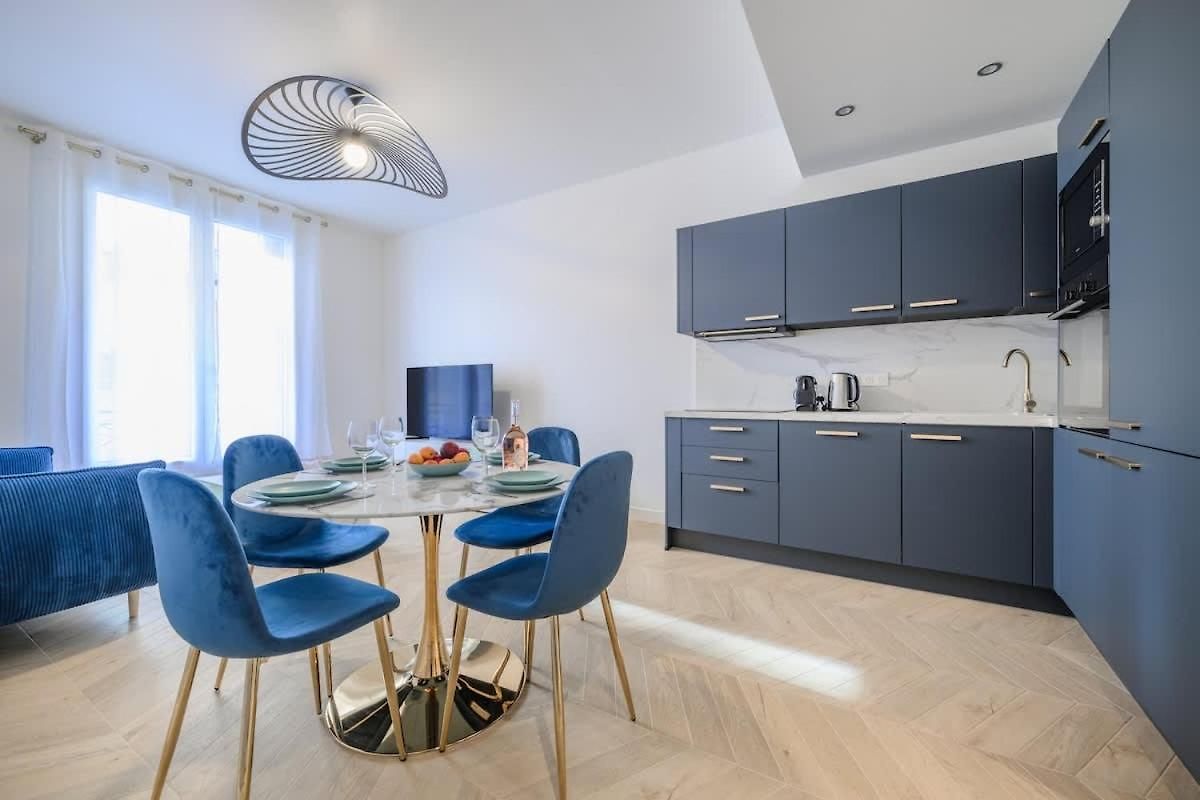 Apartment Le Walesa, Magnifique 3p, Spacieux Et Renove, Port De Nice