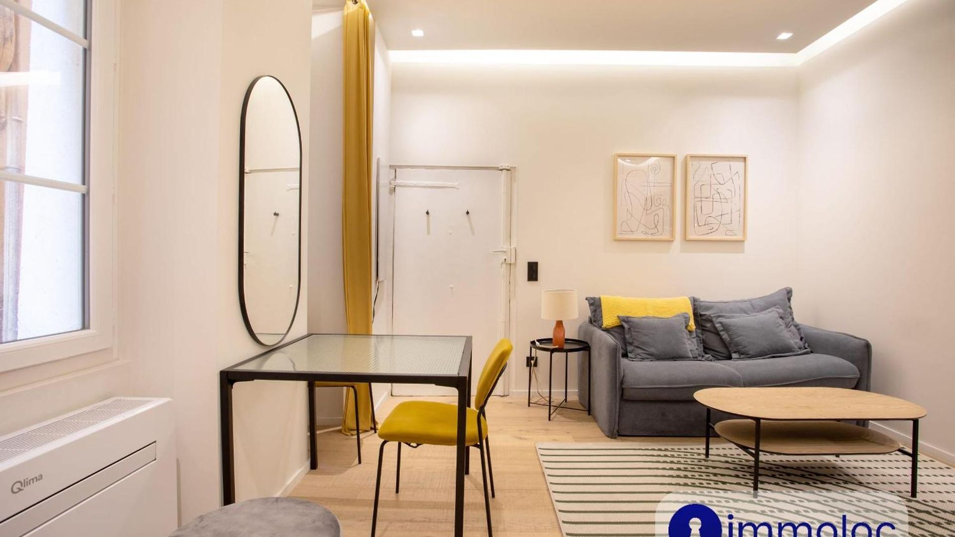Air-conditioned In Old Appartement *