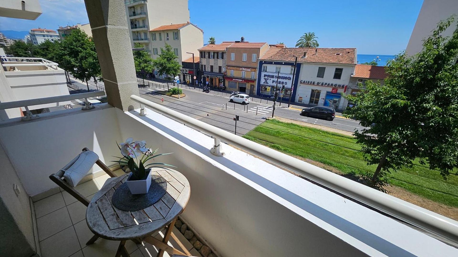 Appartement Cosy T2 1-min Walk To Promenade Des & Beach, Sea View