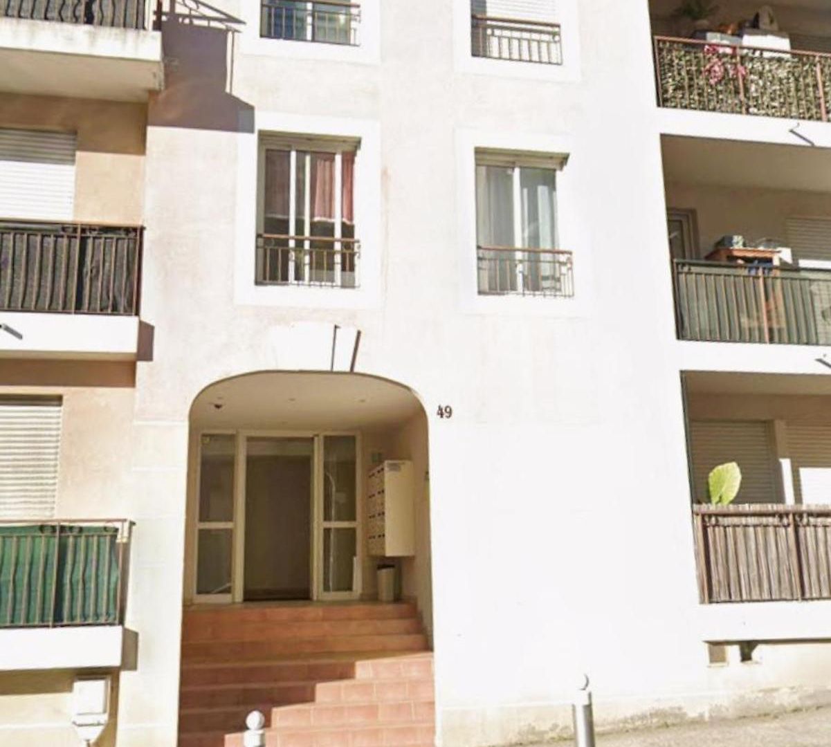 Appartement Spacious, Quiet Nice