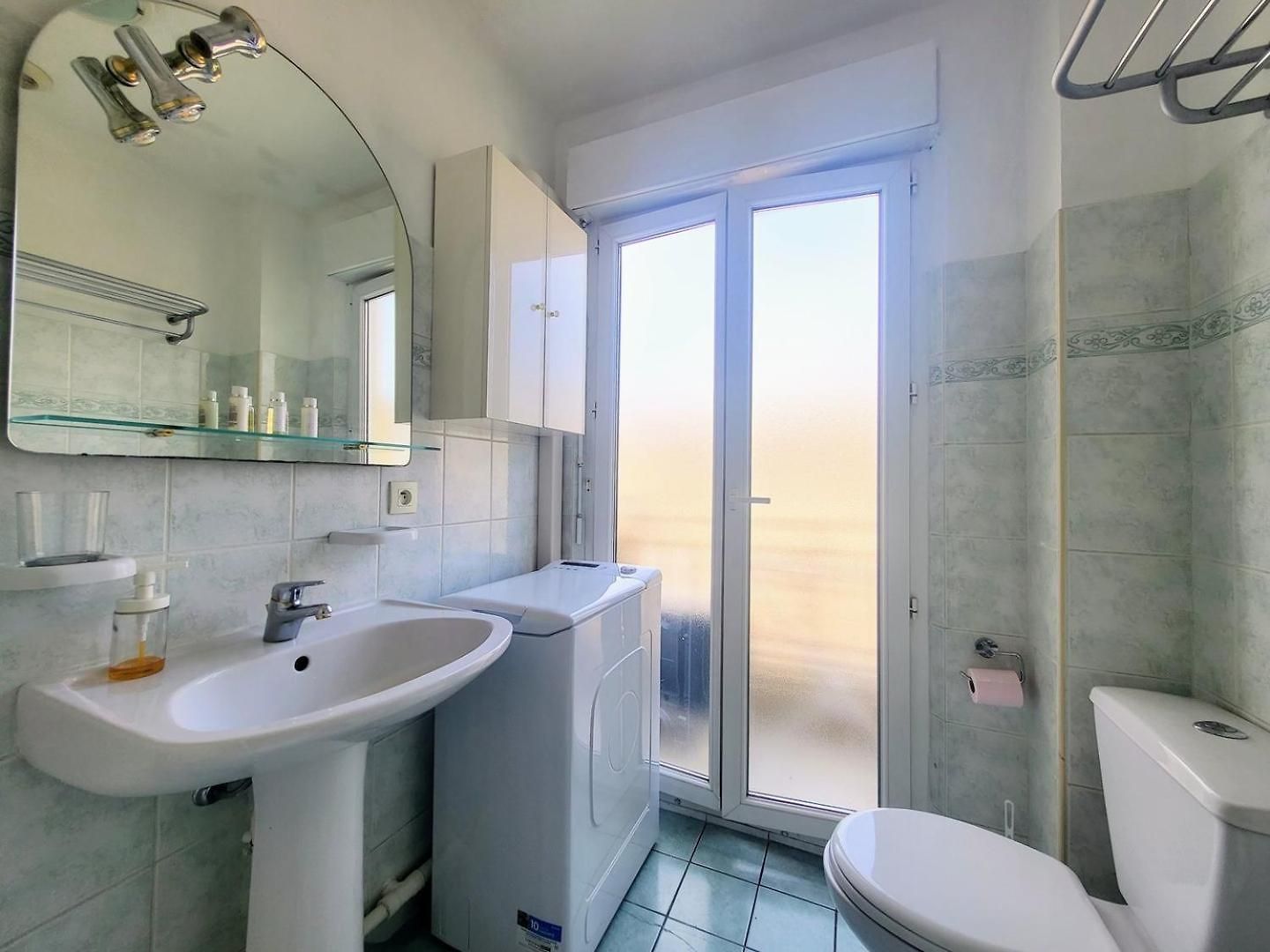 Valery Close To Prom Des Ideal For 2 Ac Apartment Nice