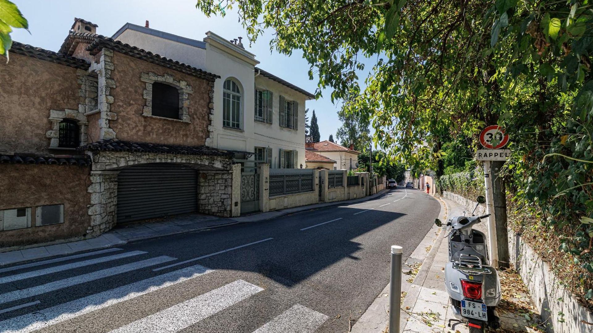 Open View Terrace - Wide 2 Bdr Quiet Area Appartement *