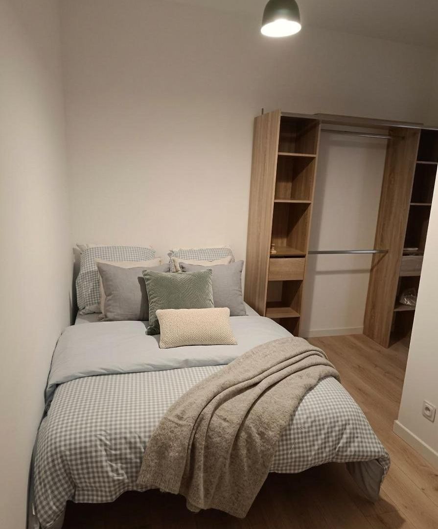 With A Private Bathroom In The Center Séjour chez l'habitant