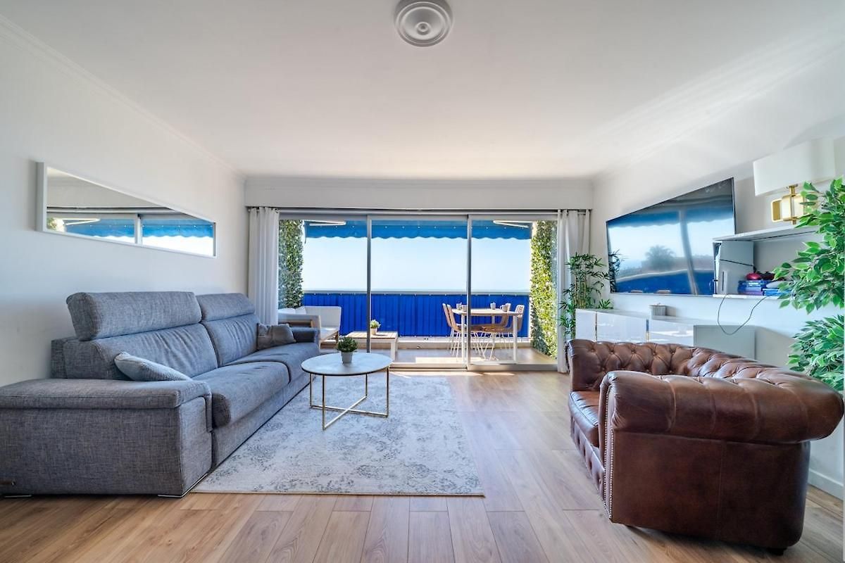 Sea View And Premium Comfort With Ac And Wifi *