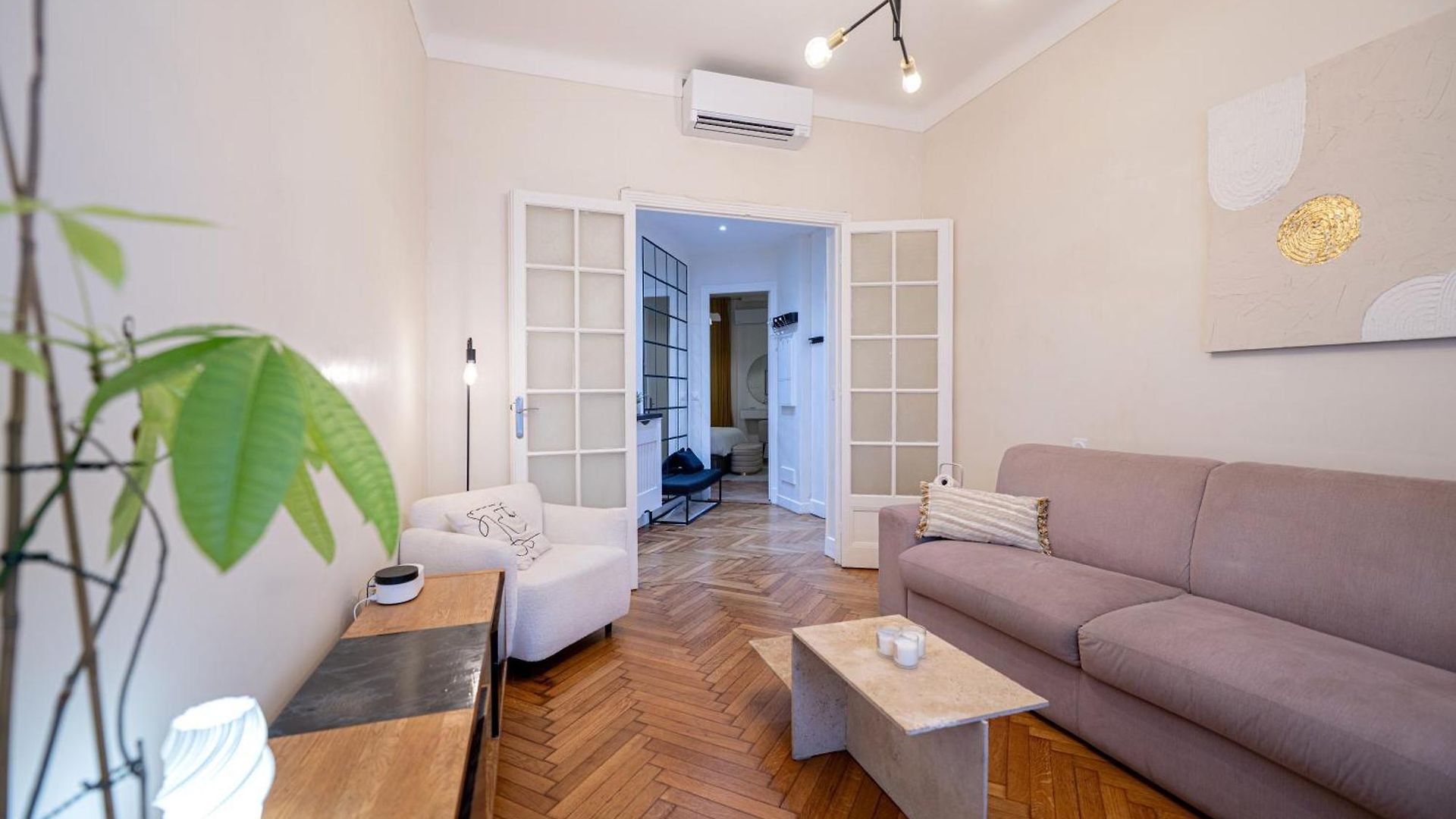 Grand 2p 52m2 Centre Nice-gare 3min-clim-6 Pers-plage 8min Nice