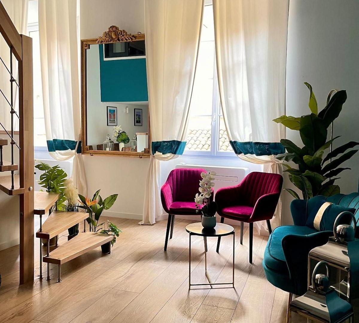 Appartement Charming Spacious Duplex Vieux Nice, 6 People Nice