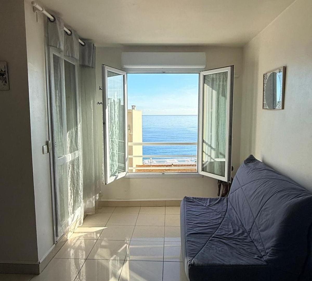 Seaview Retreat * Nice