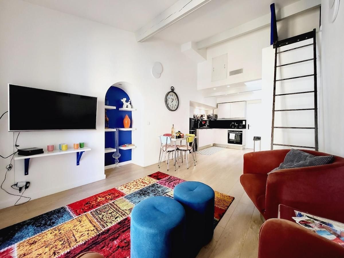 Aux Portes Du Vieux-nice - 2chambres / 4 Personnes - & A/c Nice