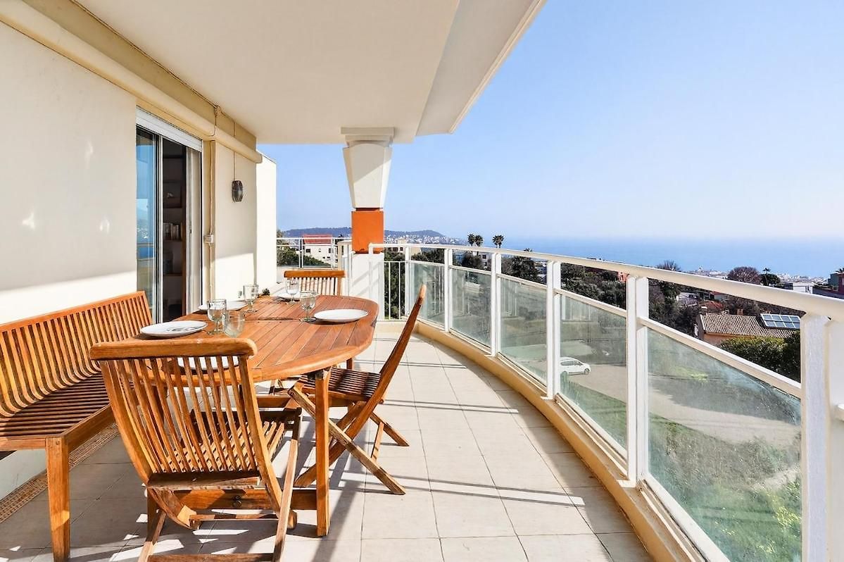 3br Flat With Sea View Balcony - Pool & Parking Appartement Nice