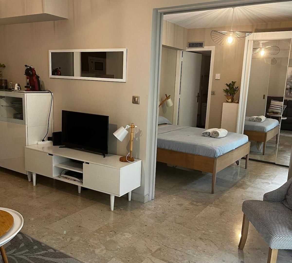 En Bord De - Zone Piétonne *