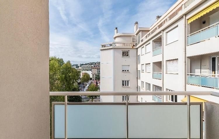 Appartement Center 2 Bedrooms Balcony Air Conditioning *