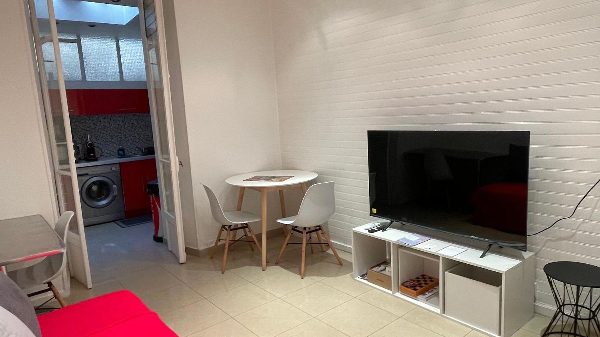 One-bedroom Near Promenade Des Appartement