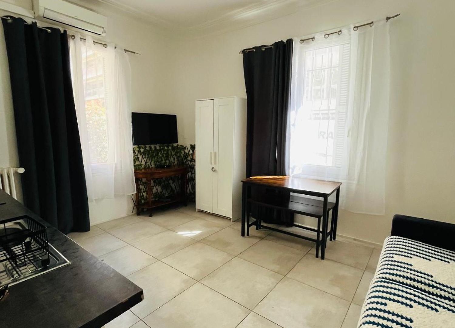Centre-ville 2 Pieces Appartement