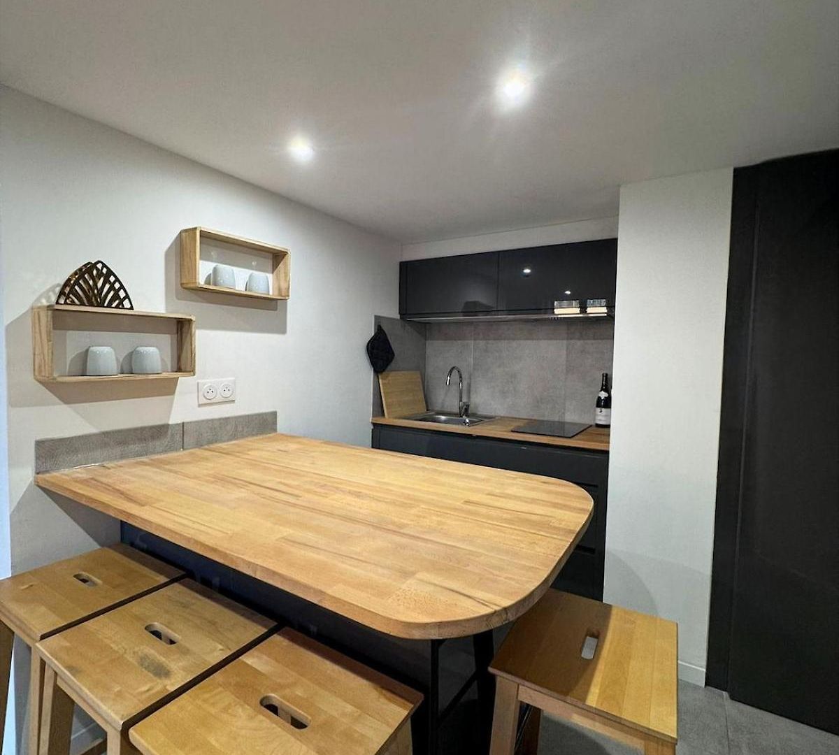 Delille Loft - Cozy Mezzanine - Air Conditioning - Downtown *
