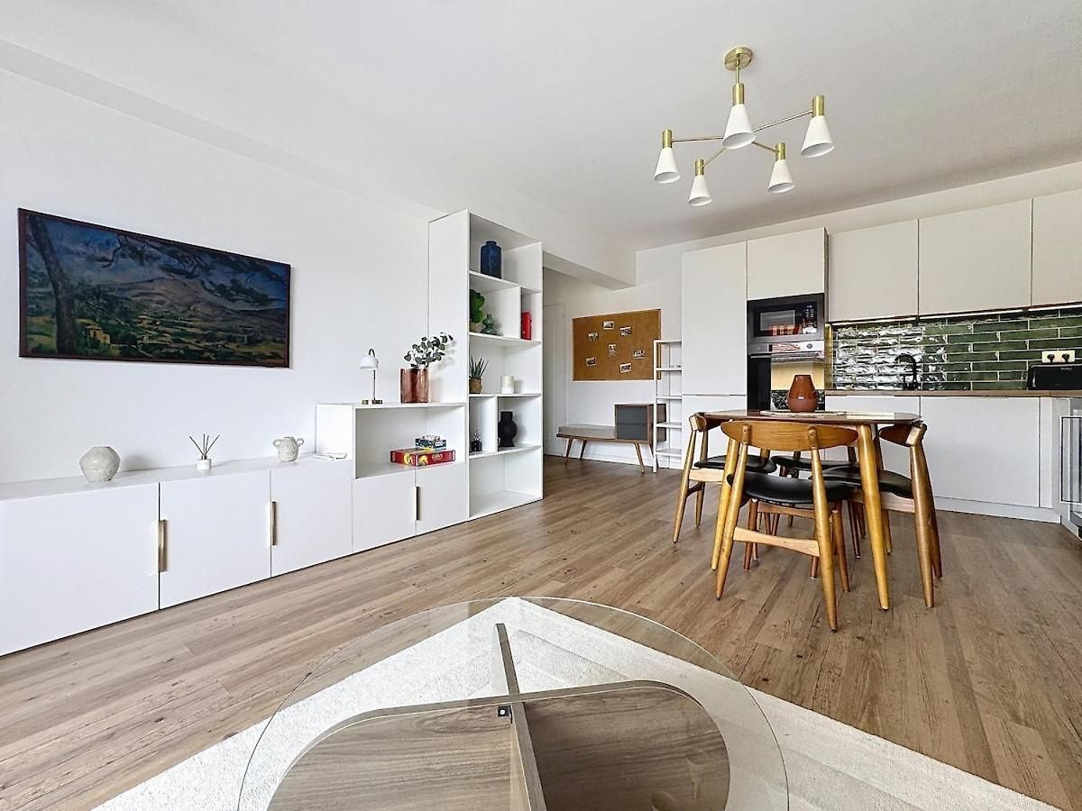 Exceptional Vieux-port Terrace View *