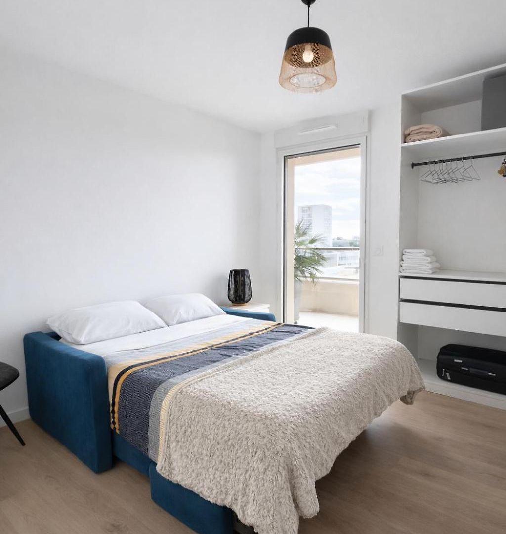Apartment Luxury With Balcony & Rooftop *