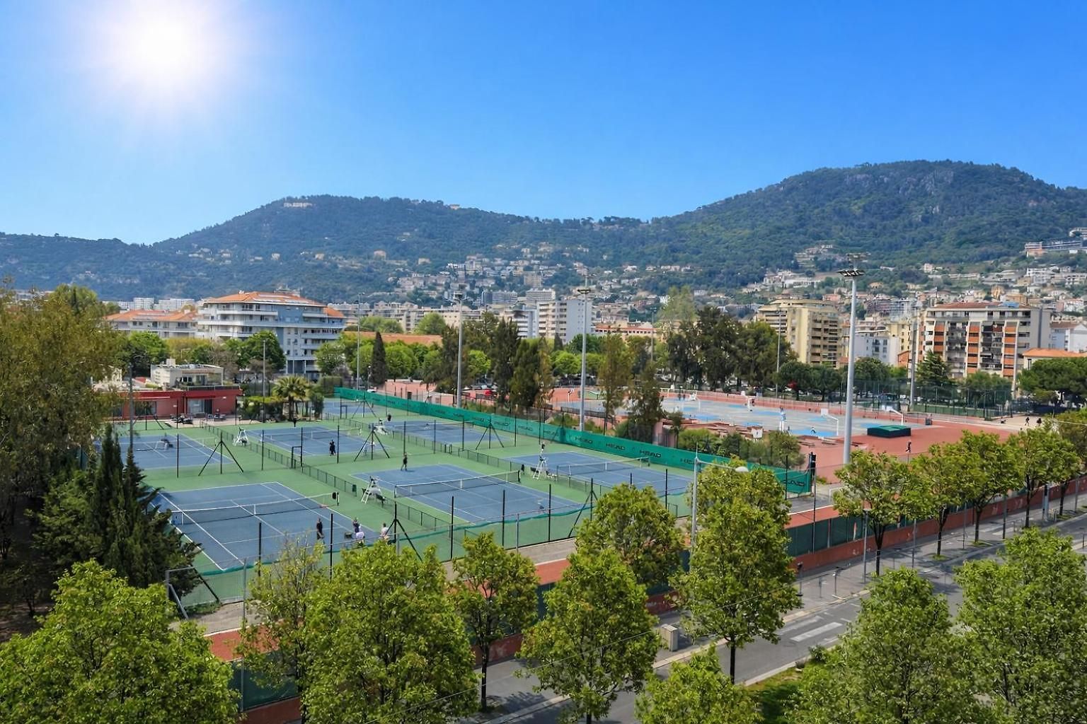 T2 Moderne 42 M2 Avec Grande Terasse Et Vue Sur Les Collines Appartement Nice