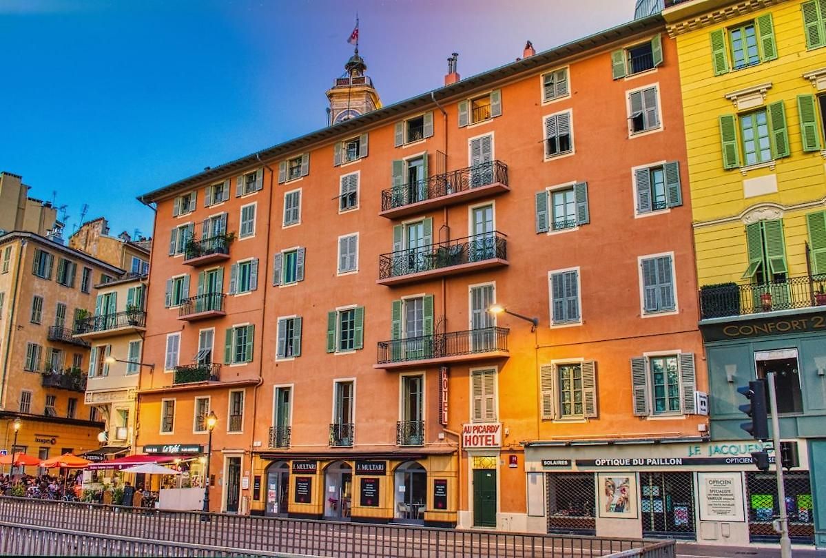 Apartment Aux Portes Du Vieux-nice - 2chambres / 4 Personnes - & A/c