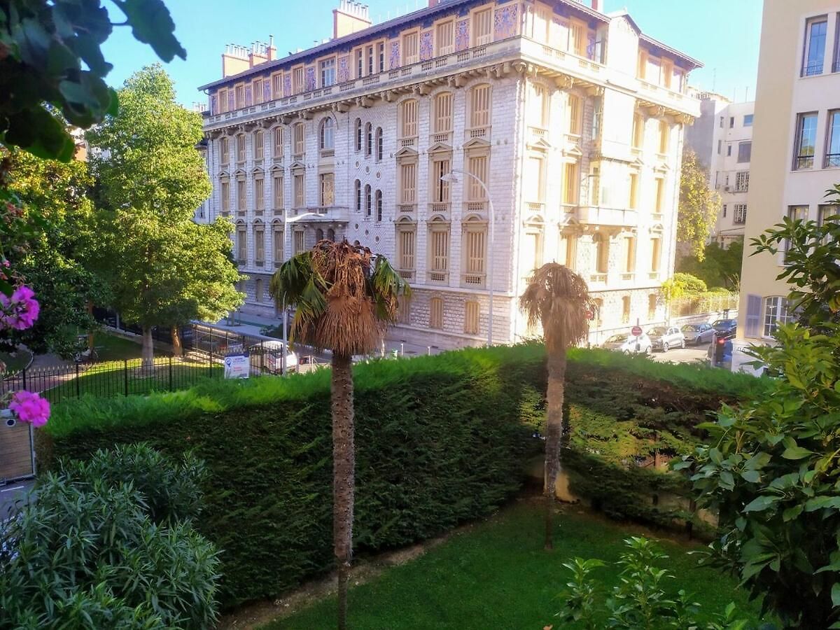 Appartement Wehost Barety - Blooming Balcony Retreat - 3-4prs *