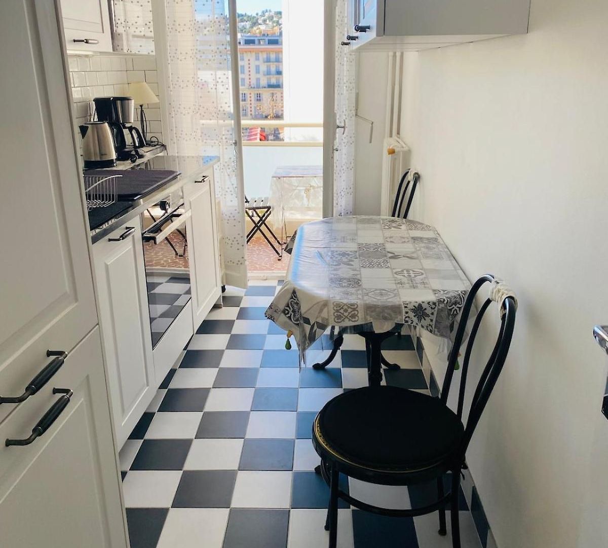 Appartement Center 2 Bedrooms Balcony Air Conditioning