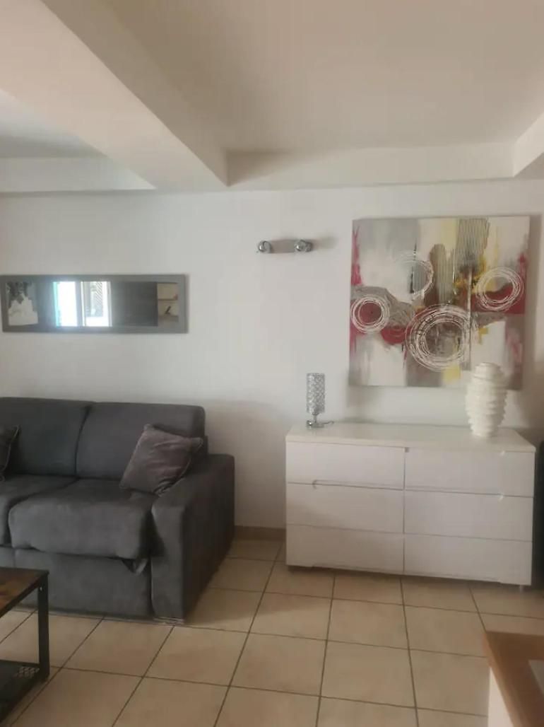 Massena Avec Belle Terrasse Appartement *