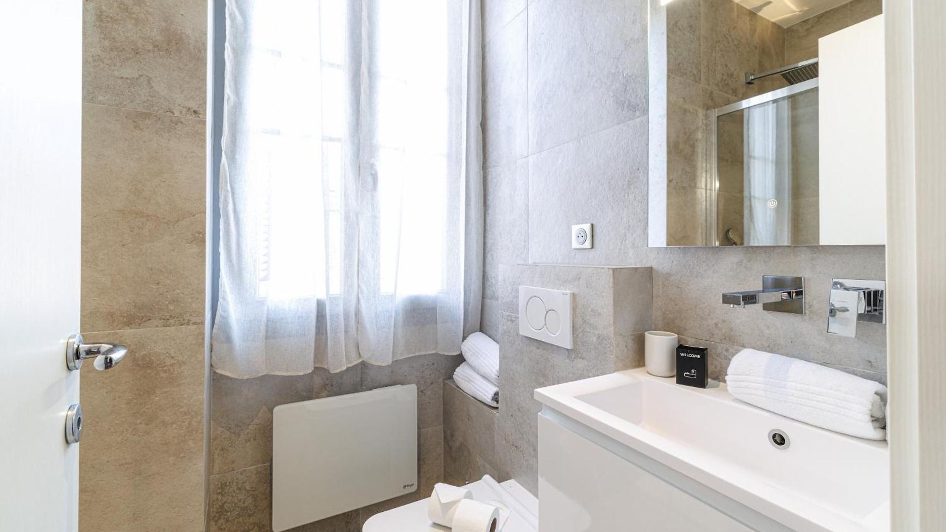 Cozy In Harbor - Garibaldi Square Appartement