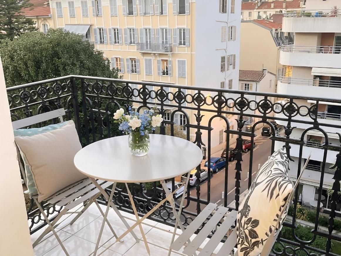 Moderne Pour 3 Pers Hyper Centre Proche Jean Medecin Nice
