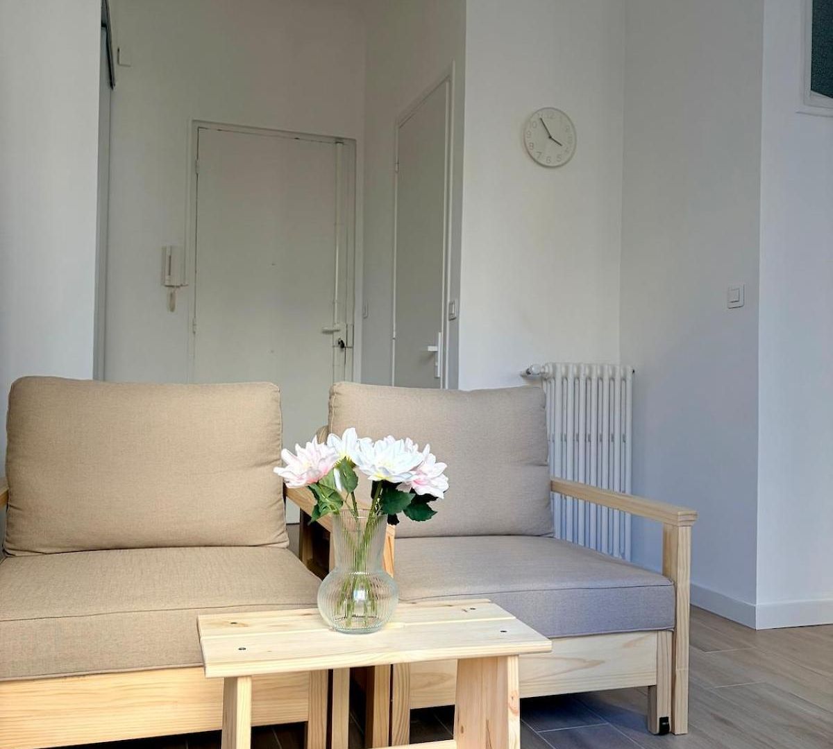 Appartement Avec Balcon - Centre-ville&plage à 2 Min Nice