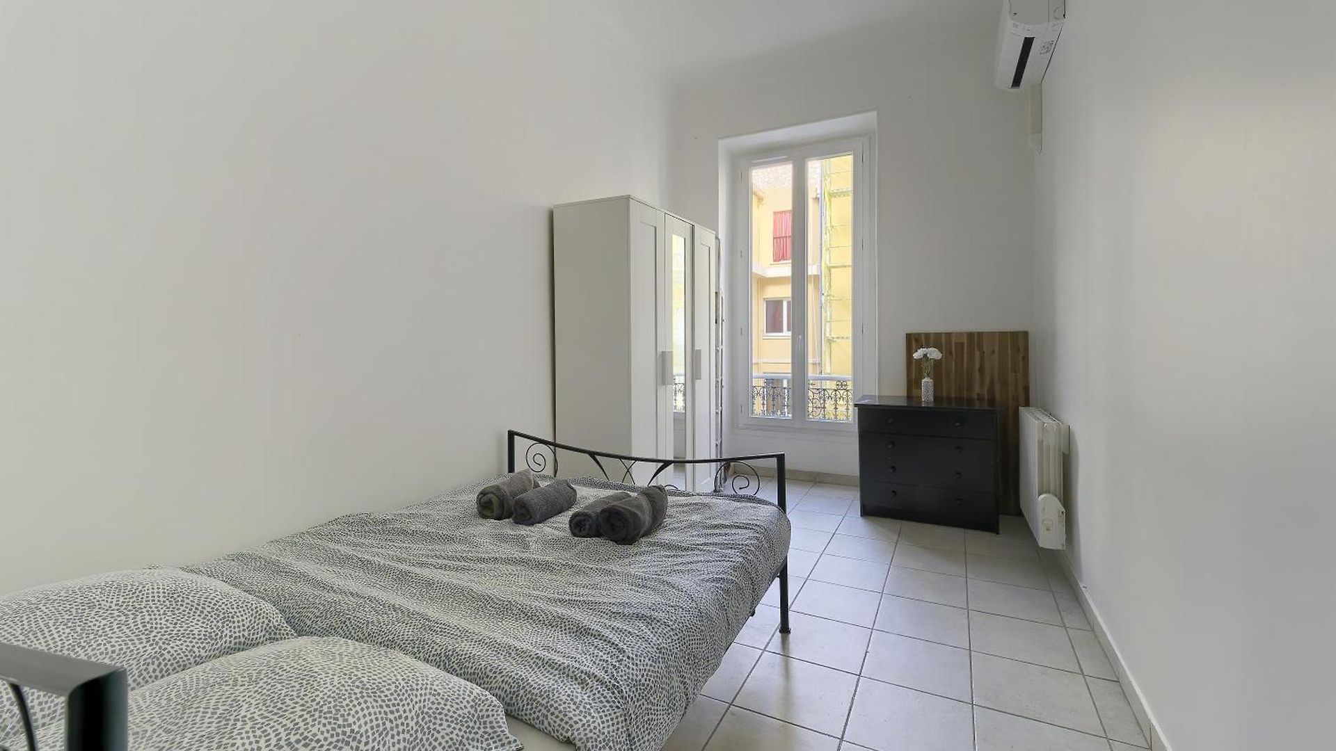 Cozy And Renovated - Hyper - Air Conditioner