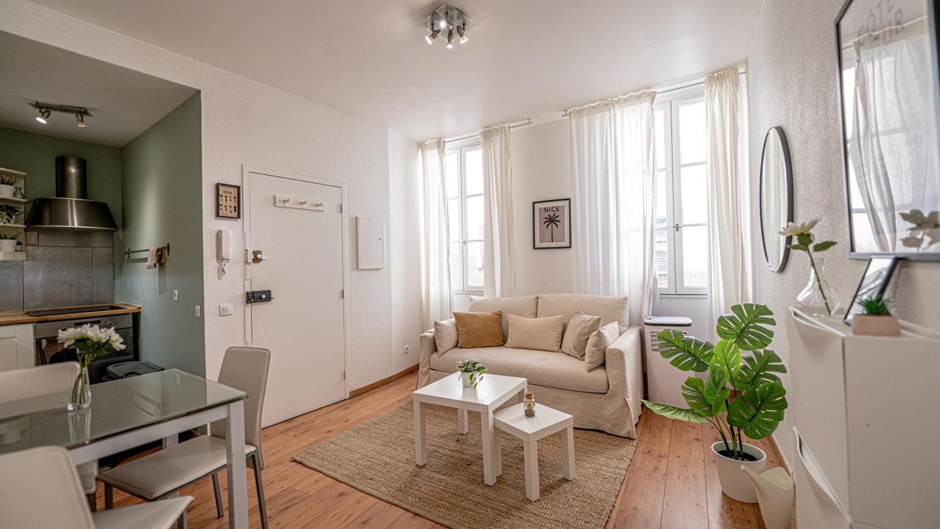 Appartement La Ponchettes Vieux à 5 Min Quartier Animé Nice