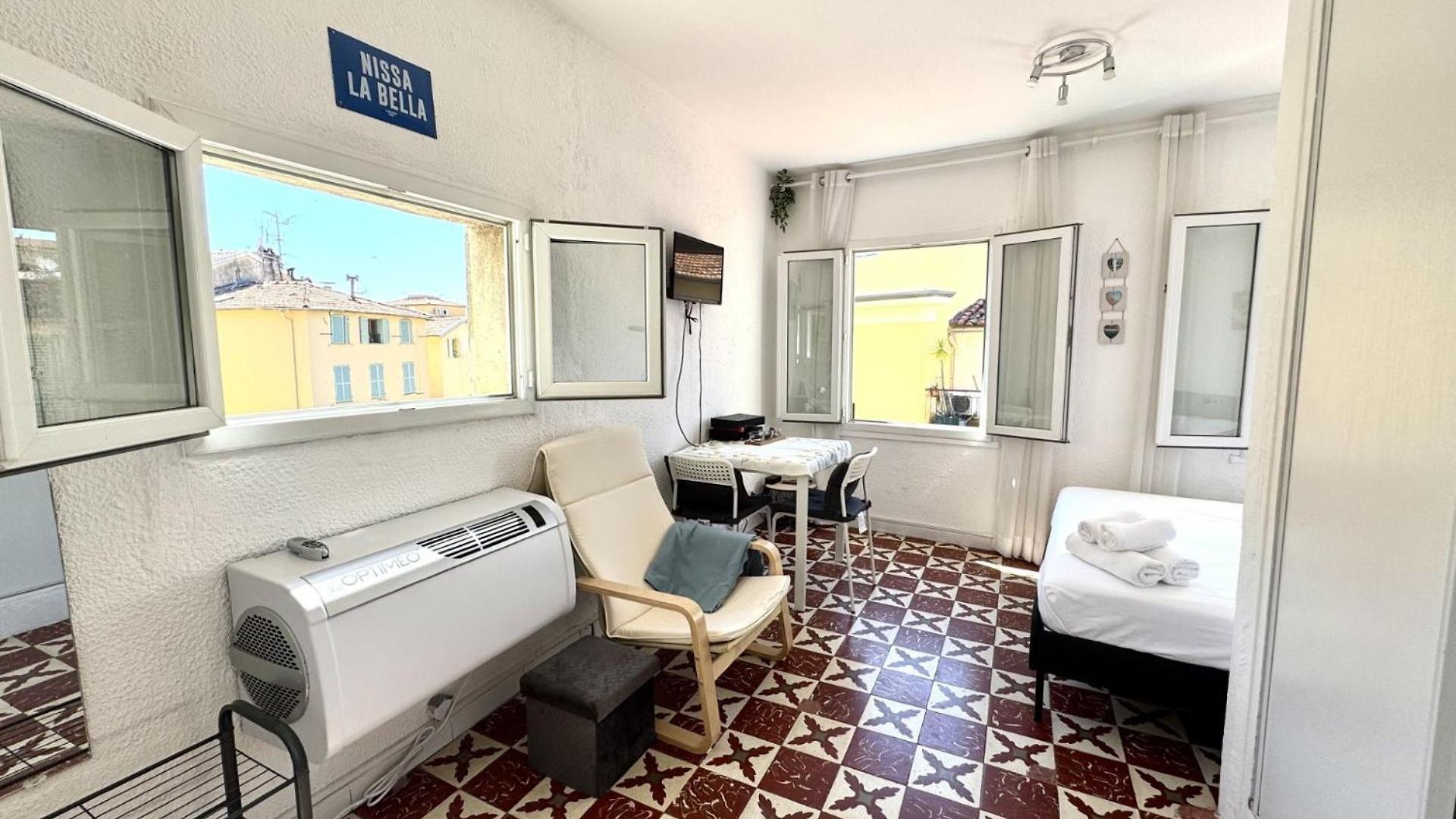 Vieux Vista Ap4503 By Riviera Homes * Nice