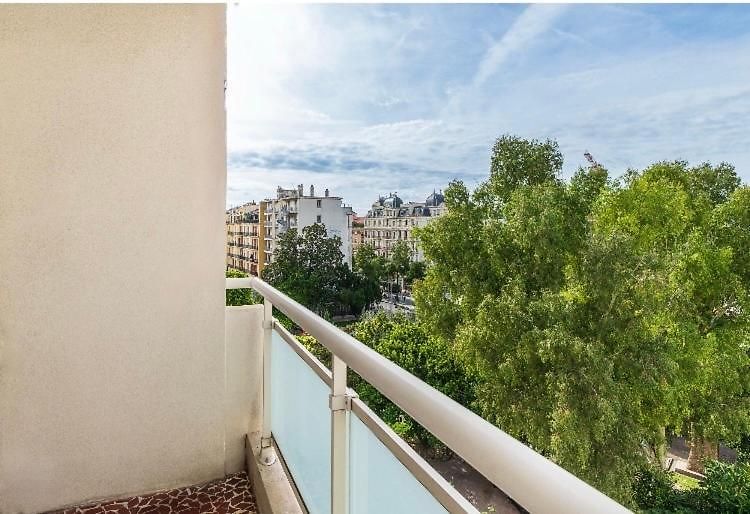 Center 2 Bedrooms Balcony Air Conditioning Appartement *