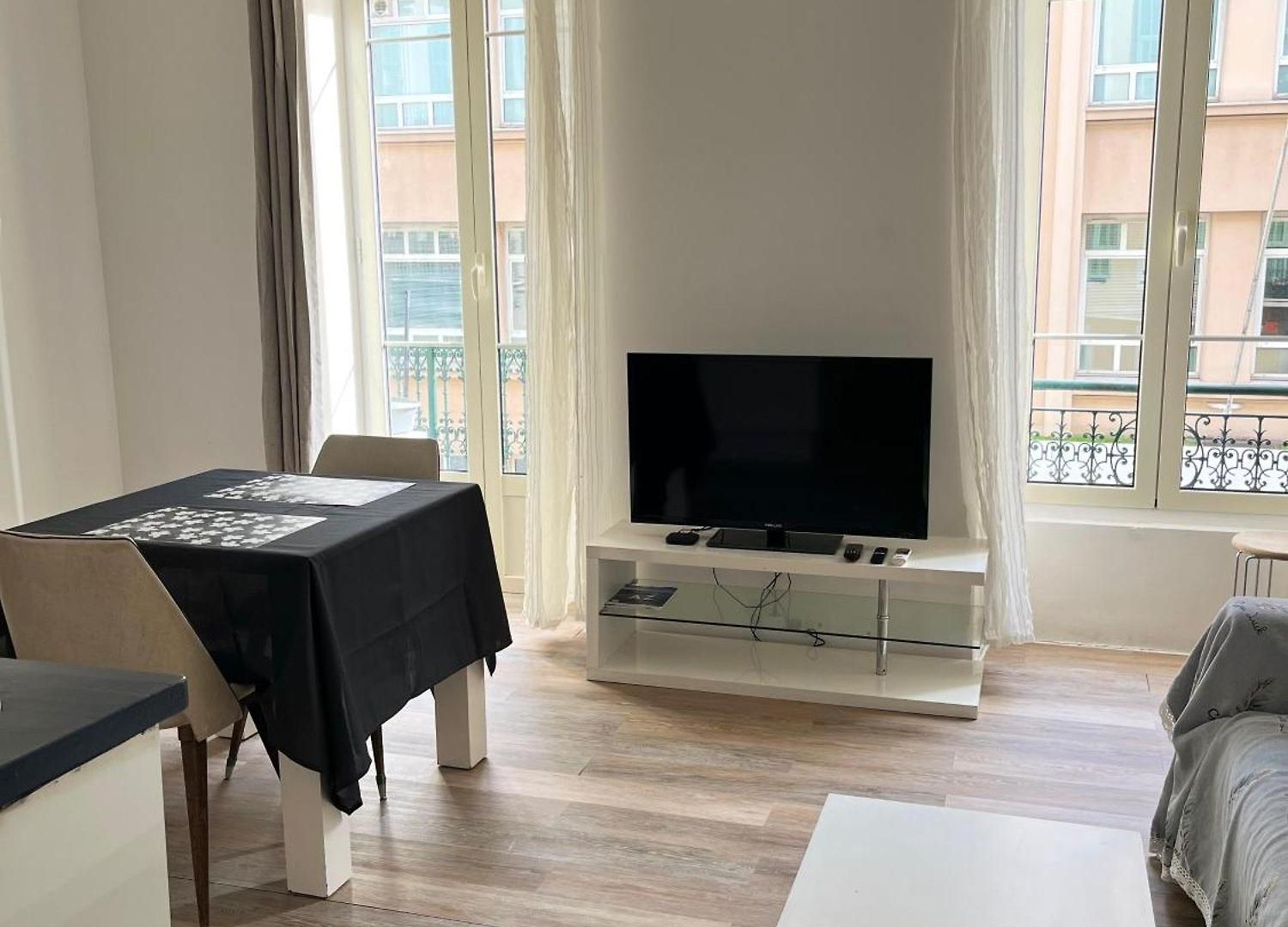 Mezzanine - Clim Balcon - Centre Appartement *