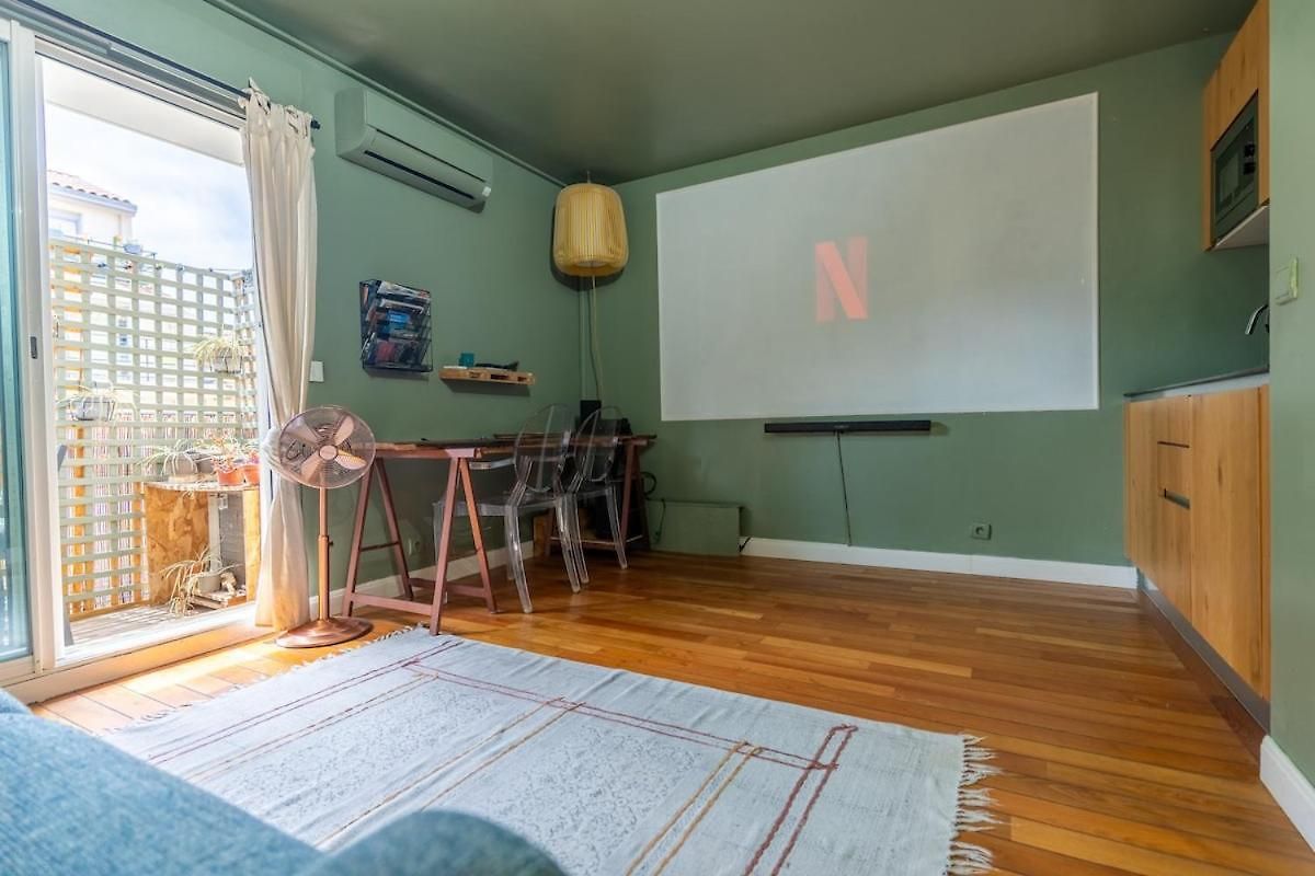 Appartement Cozy Close To Train Station *