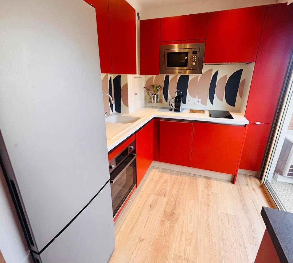 Appartement New - Golden Square - Large One-bedroom - Air-conditioning - Parking *