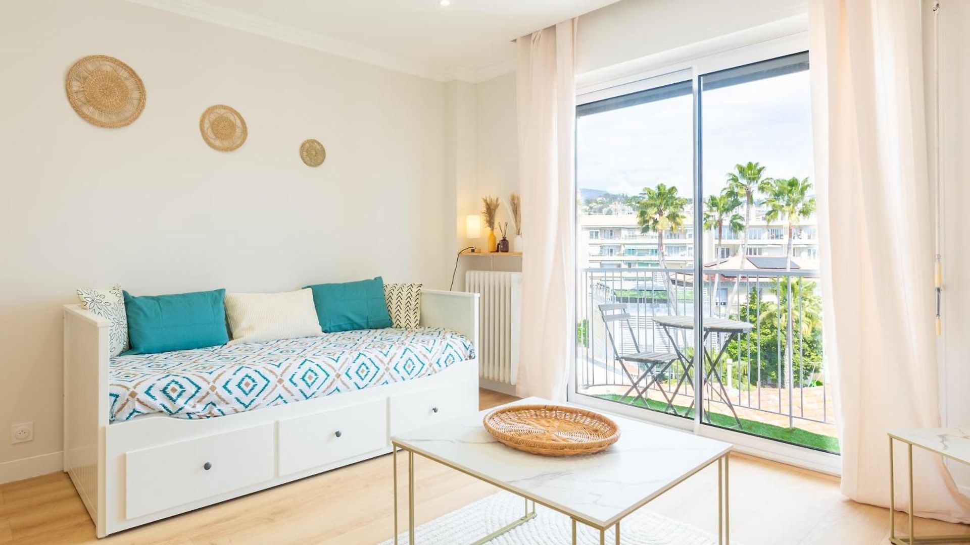 - Sweethome Spacious Flat - Balcon * Nice