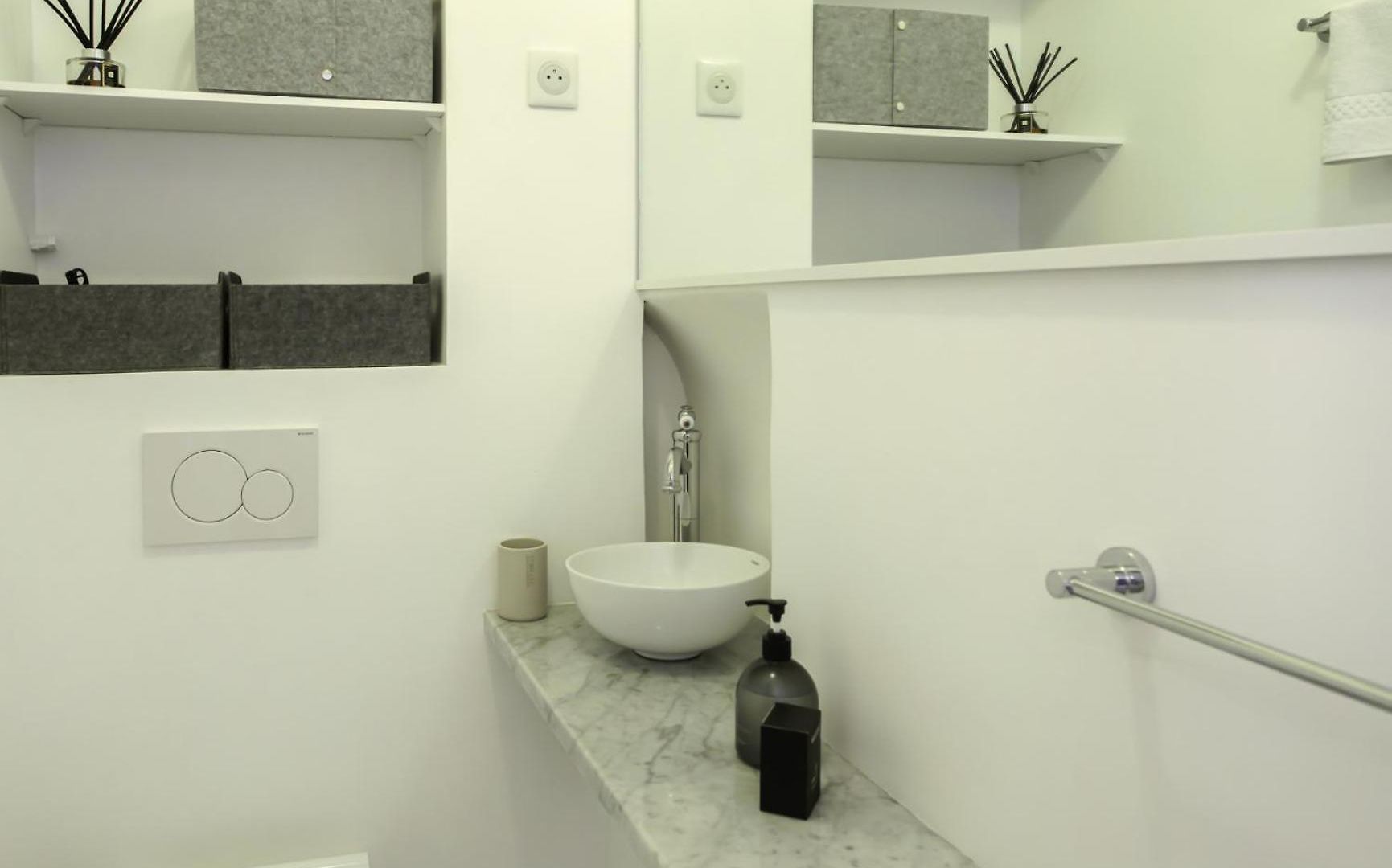 #59 Staywizus - Duplex Massena 1 Bdr Ac - 5 Mins Walk To Sea Appartement *