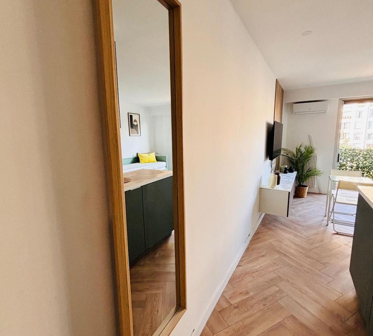 Perfectly Located Between Sea And Center Appartement Nice