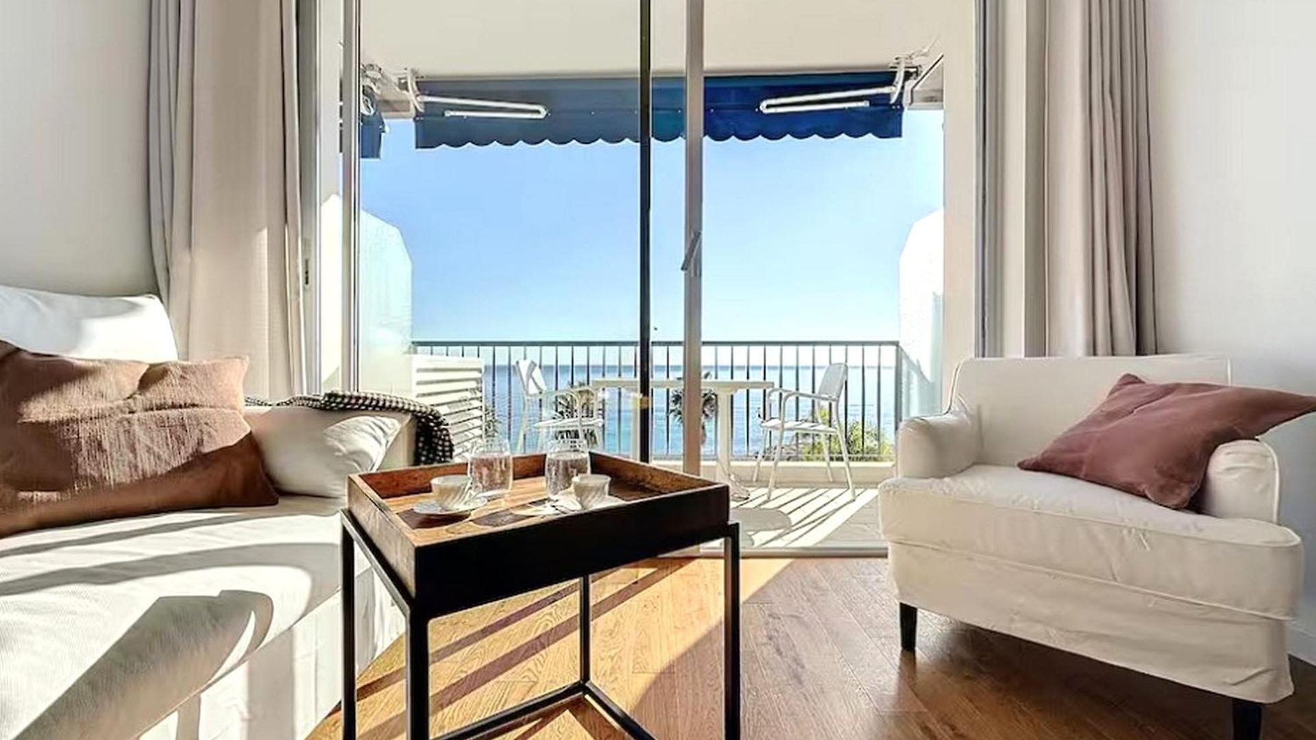De Luxe En Première Ligne Avec Vue Sur *