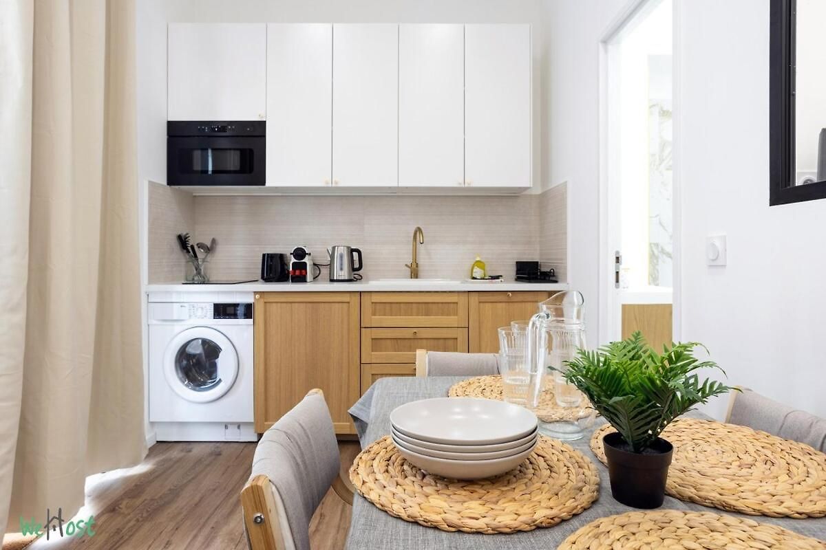 Wehost D2 - Smart & Chic Loft, 3 Mins To Beaches * Nice