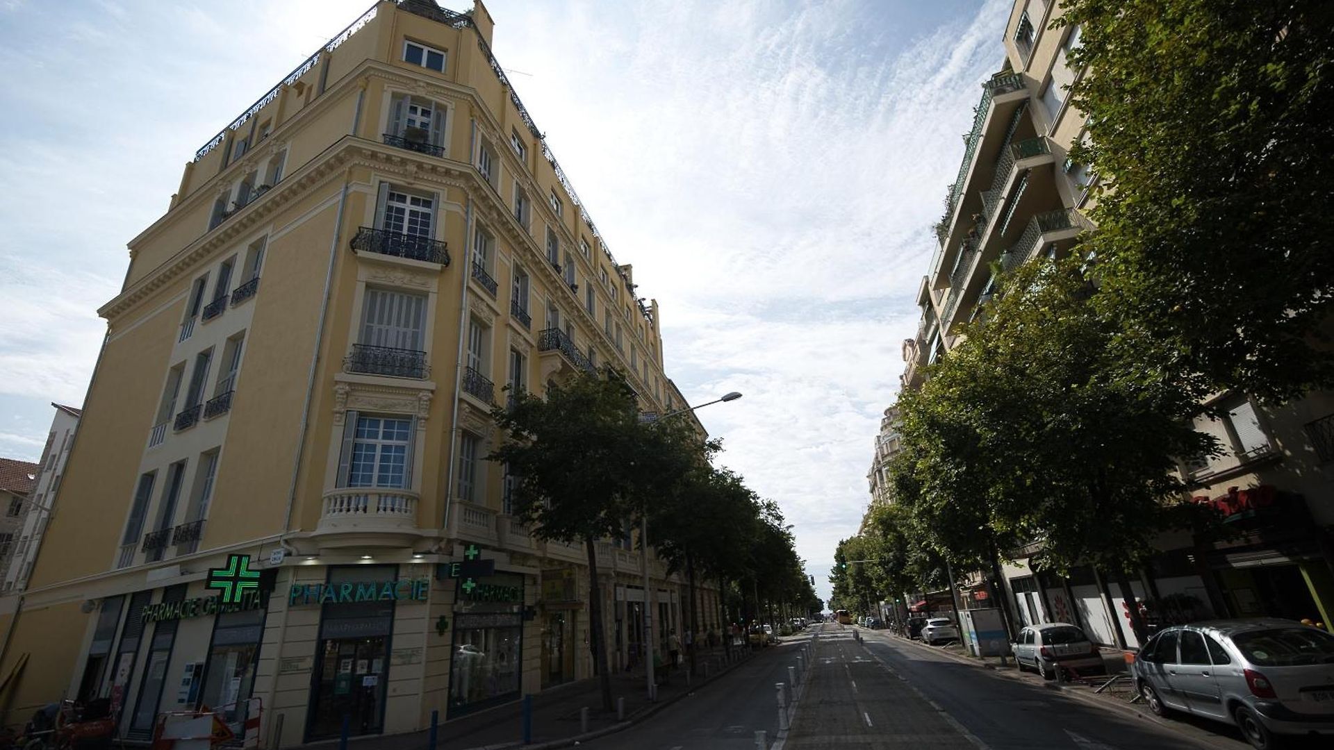 Stylish 1-bedroom Minutes From Beach&promenade