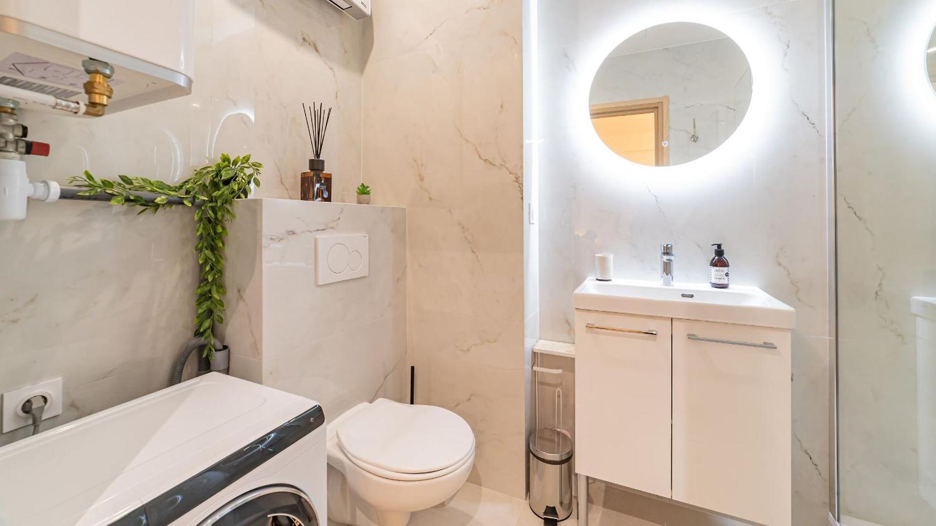 B G Cocon Meyerbeer 2 - Grimaldi Promenade Des Ang Appartement *