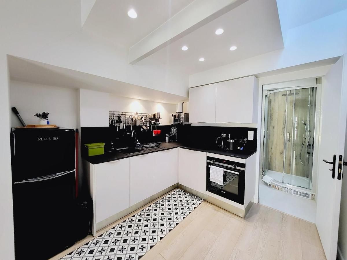 Aux Portes Du Vieux-nice - 2chambres / 4 Personnes - & A/c Apartment Nice