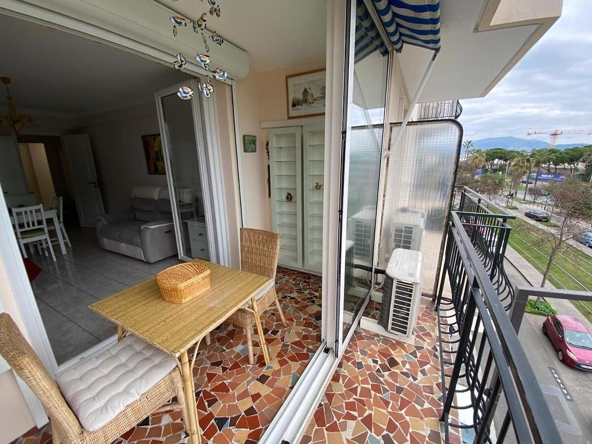 Appartement Very With Sea View Close To Airport Nice