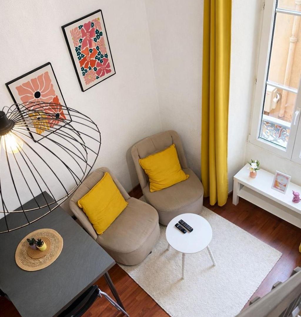 Appartement Mezzanine - Centre Nice