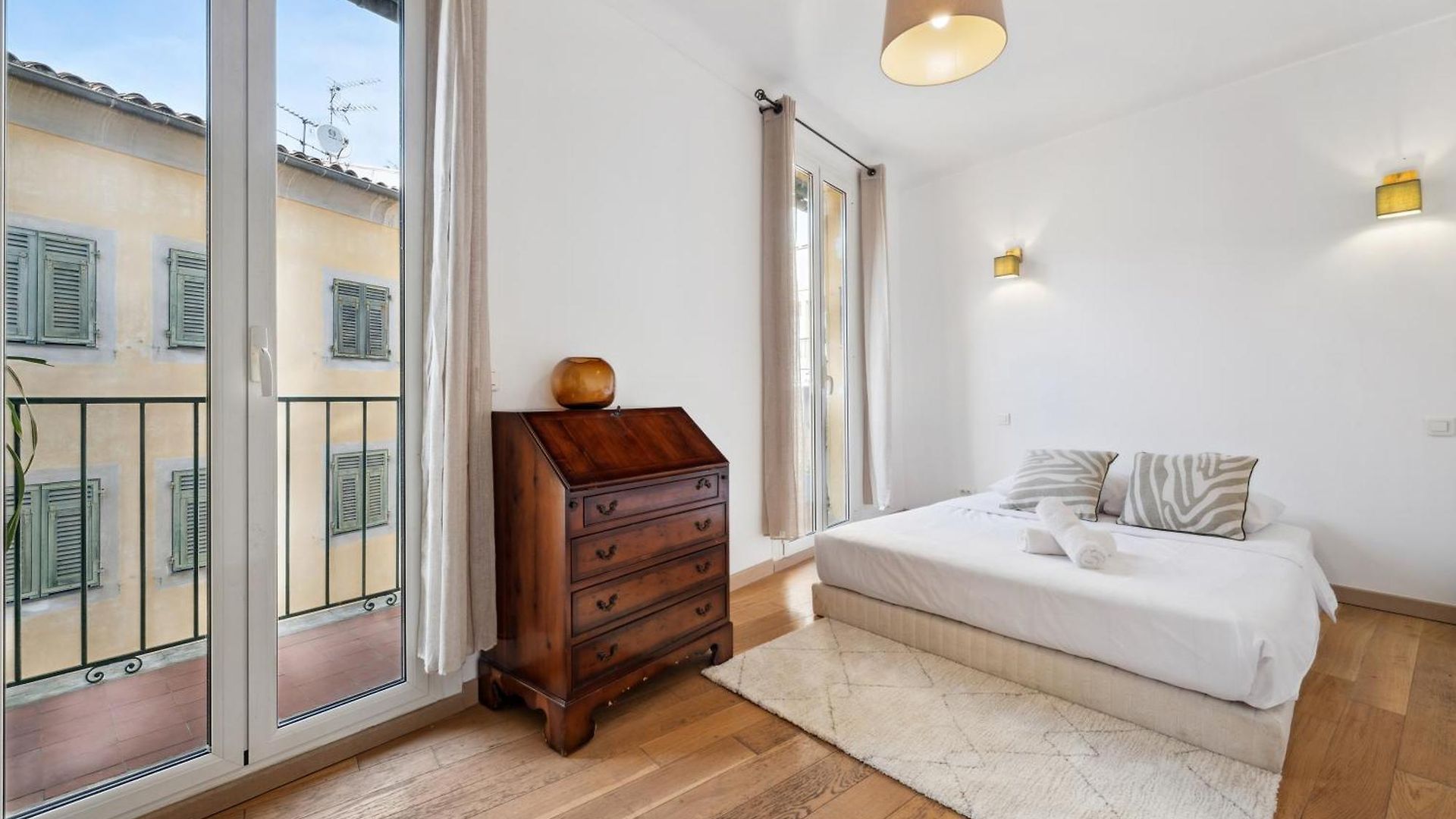 Apartment L'essentiel Confort - Solaire, Plage, Vieux - By Y Nice