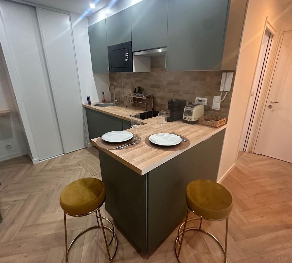 Perfectly Located Between Sea And Center Appartement Nice
